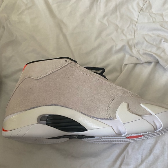 Air Jordan 14 Desert - Picture 6 of 6